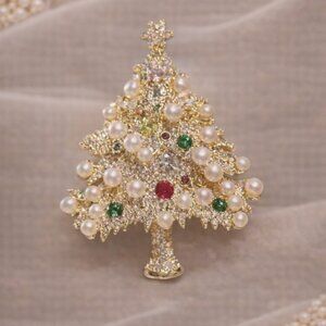 Christmas Tree Pearl Crystal Brooch